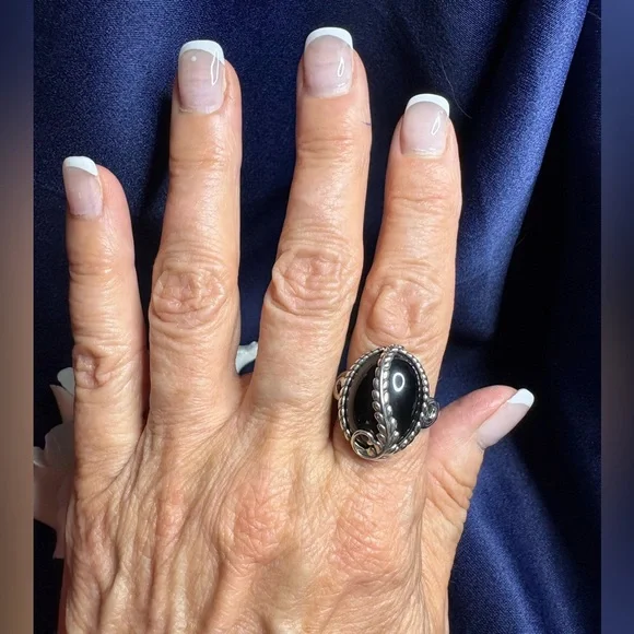 Ring*Carolyn Pollack American West Silver and Black Statement Vintage Ring - Picture 10 of 12